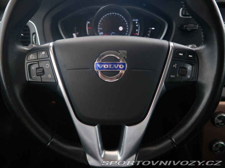 Volvo V40 Cross Country  2.5 T5 AWD 2014