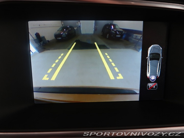 Volvo V40 Cross Country  2.5 T5 AWD 2014