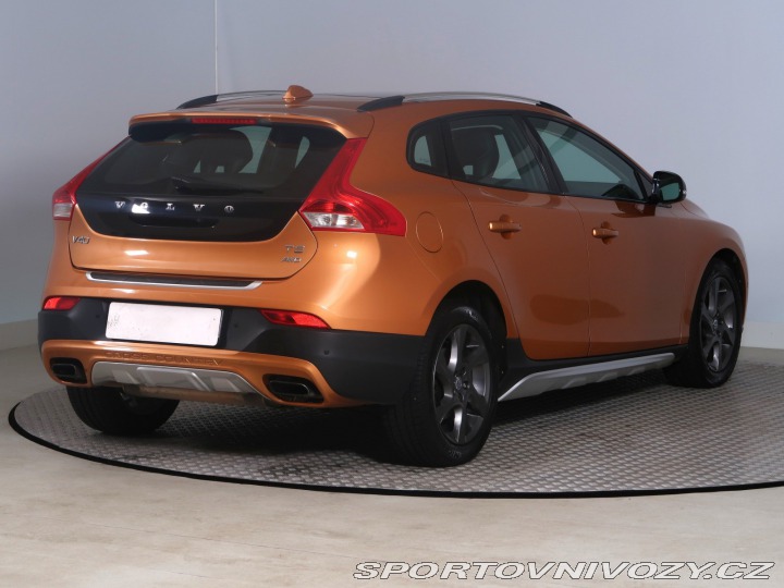 Volvo V40 Cross Country  2.5 T5 AWD 2014