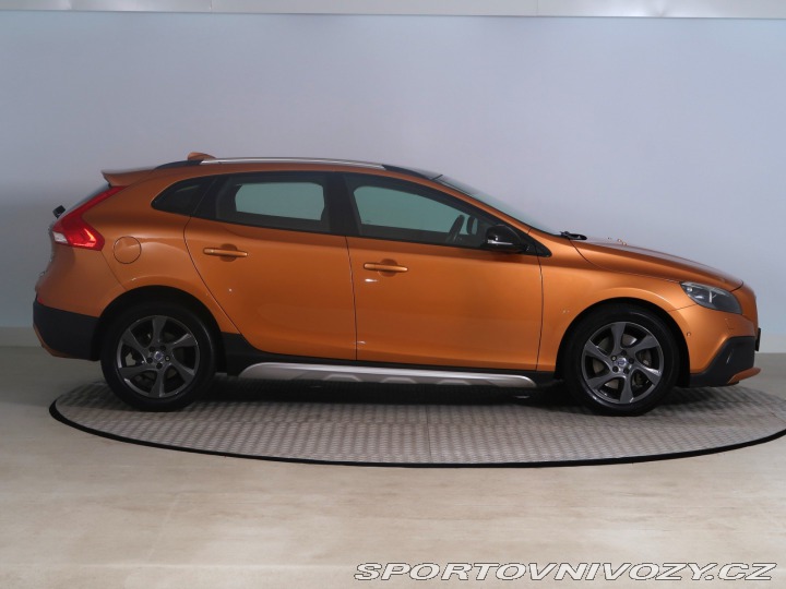 Volvo V40 Cross Country  2.5 T5 AWD 2014