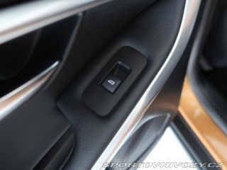 Volvo V40 Cross Country  2.5 T5 AWD 2014