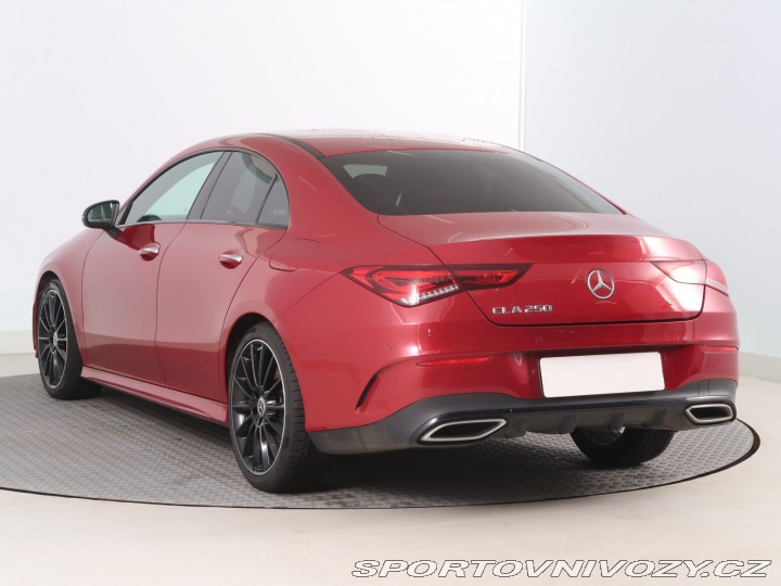 Mercedes-Benz CLA 250 2022