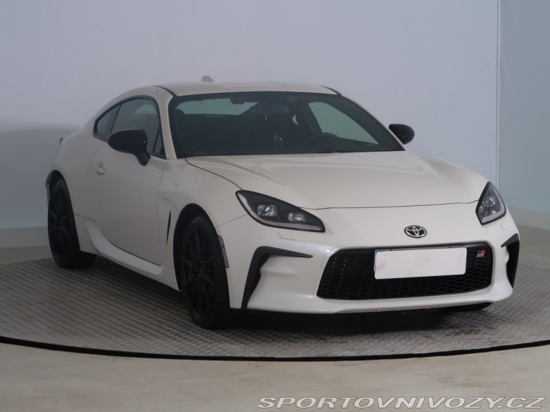 Toyota GR86 2.4 Boxer