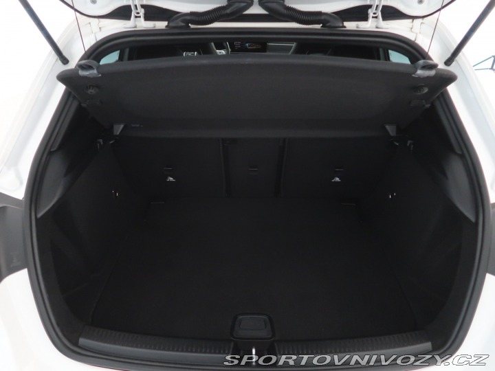 Mercedes-Benz A AMG line A 200 2018