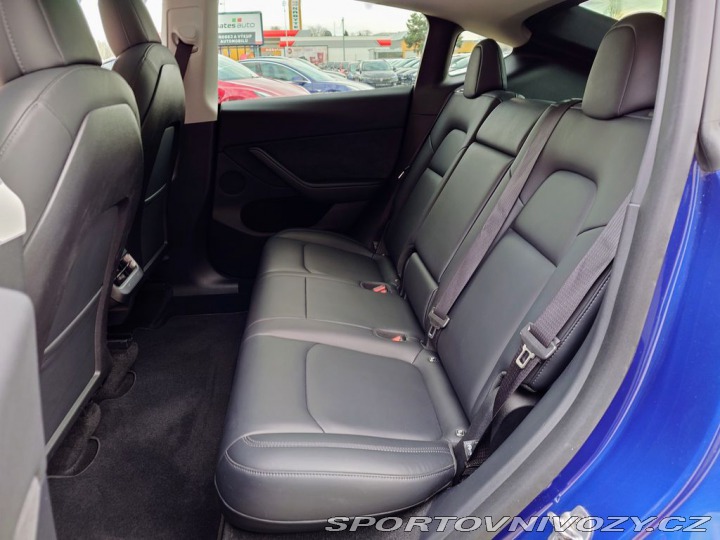 Tesla Model Y Long Range Dual Motor - 3 2021