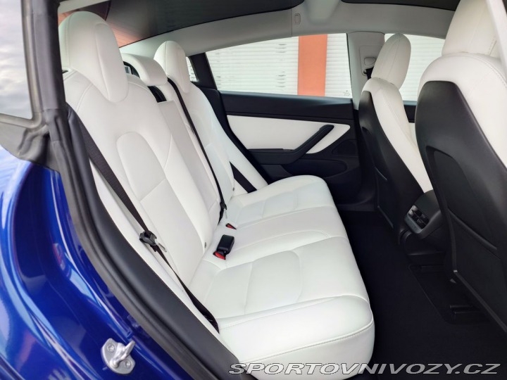 Tesla Model 3 Long Range Dual.M REZERVA 2020