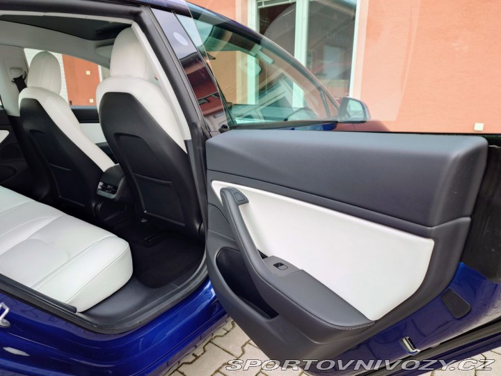 Tesla Model 3 Long Range Dual Motor - 3 2020