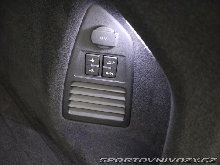 Volkswagen Ostatní modely Touareg 3,0 TDI 210kW 4M R-Line D 2021