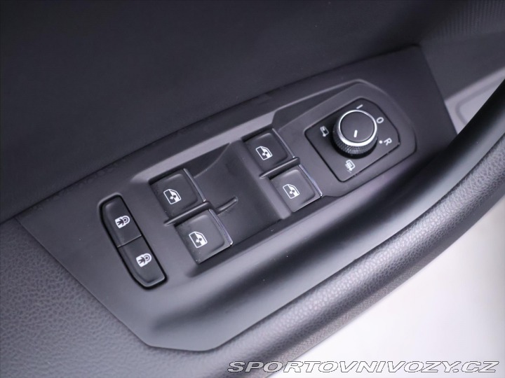 Volkswagen Ostatní modely Touareg 3,0 TDI 210kW 4M R-Line D 2021