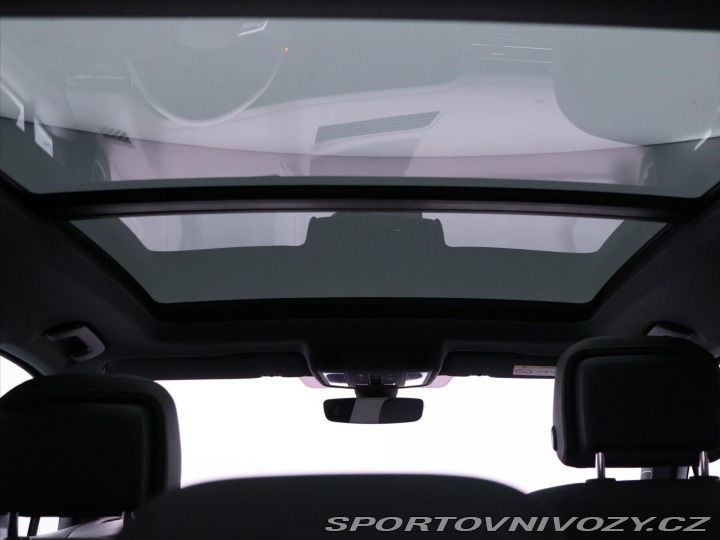 Volkswagen Ostatní modely Touareg 3,0 TDI 210kW 4M R-Line D 2021