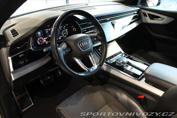 Audi Ostatní modely Q8 50 TDi quattro S Line ACC 2021