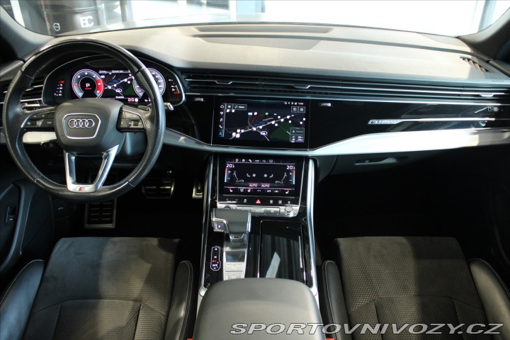 Audi Ostatní modely Q8 50 TDi quattro S Line ACC 2021