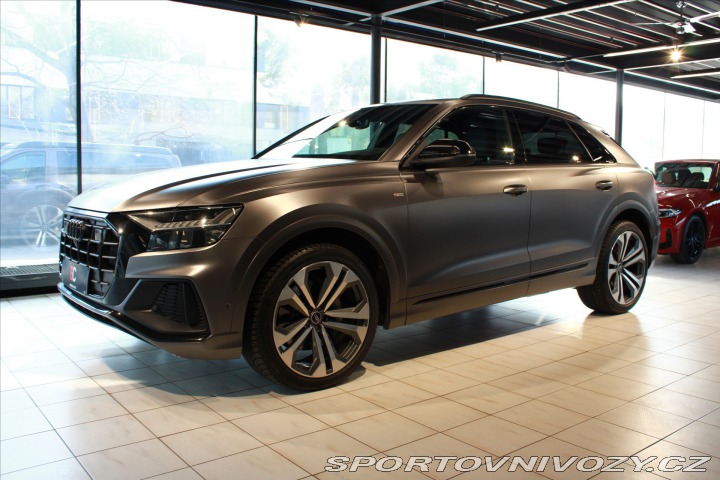Audi Ostatní modely Q8 50 TDi quattro S Line ACC 2020