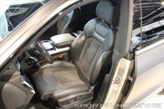 Audi Ostatní modely Q8 50 TDi quattro S Line ACC 2020