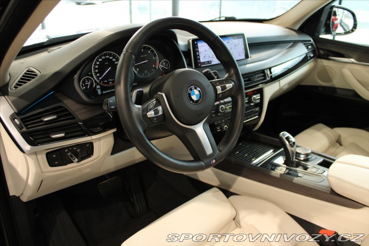 BMW X5 xDrive40d NezTop/HUD/Pano 2018