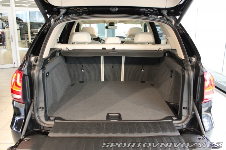 BMW X5 xDrive40d NezTop/HUD/Pano 2018