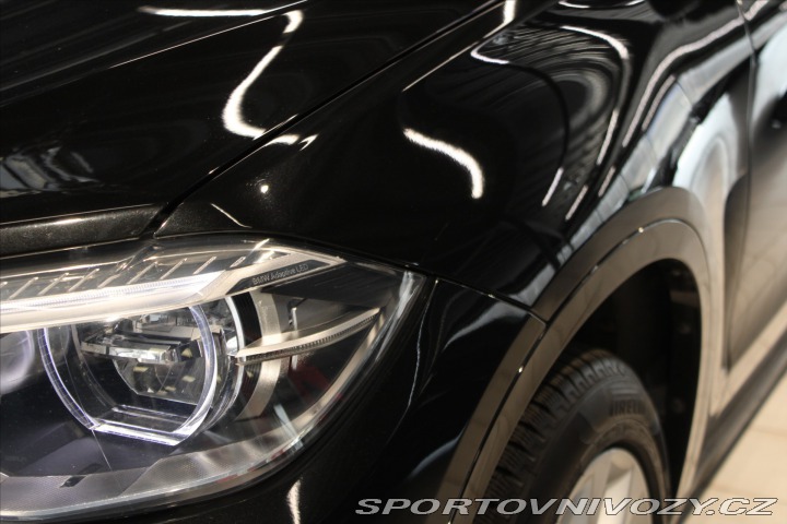 BMW X5 xDrive40d NezTop/HUD/Pano 2018