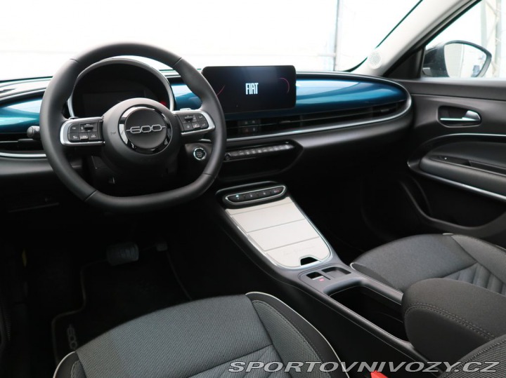 Fiat 600 1.2HYBRID,CZ,1Maj,LaPrima 1800