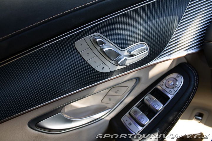 Mercedes-Benz Ostatní modely EQC 1800