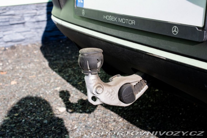 Mercedes-Benz Ostatní modely EQC 1800