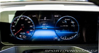 Mercedes-Benz Ostatní modely EQC 1800