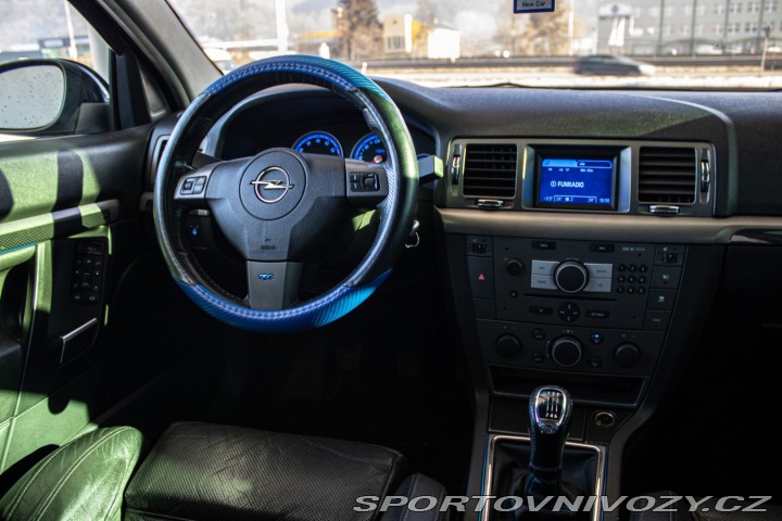 Opel Ostatní modely Vectra C OPC 2.8 V6 Turbo 206 k 2007