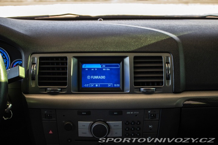 Opel Ostatní modely Vectra  C OPC 2.8 V6 Turbo 206 k 2007