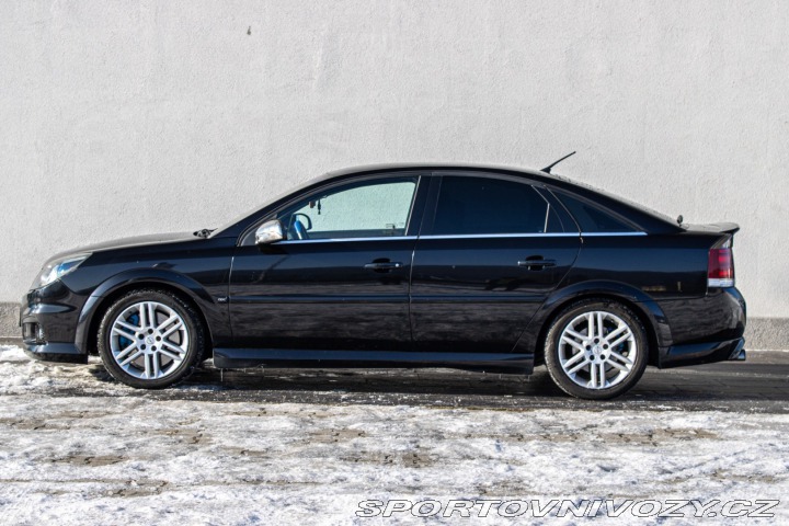 Opel Ostatní modely Vectra C OPC 2.8 V6 Turbo 206 k 2007