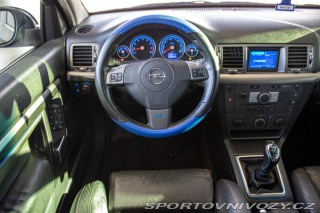 Opel Ostatní modely Vectra  C OPC 2.8 V6 Turbo 206 k 2007