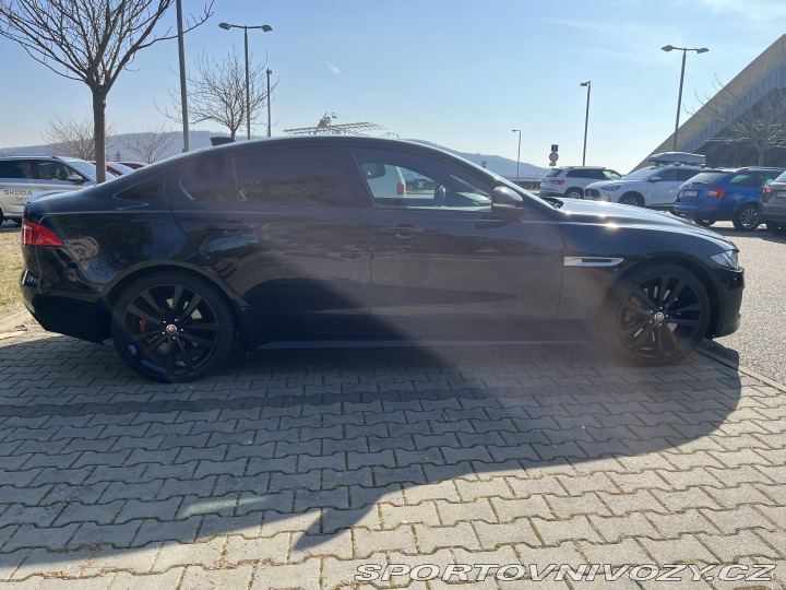 Jaguar XE 3.0 V6 Supercharged 2016