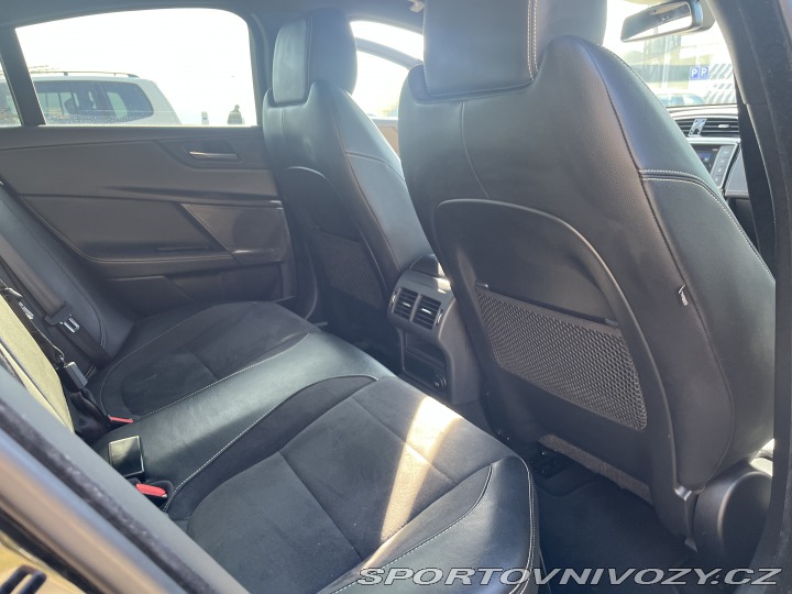 Jaguar XE 3.0 V6 Supercharged 2016