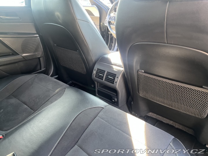 Jaguar XE 3.0 V6 Supercharged 2016