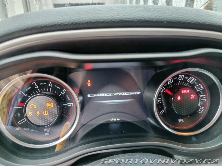 Dodge Challenger  2021