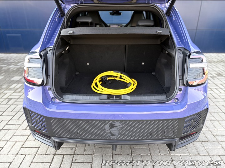 Abarth 600e SCORPIONISSIMA, 280k, ČR 2025