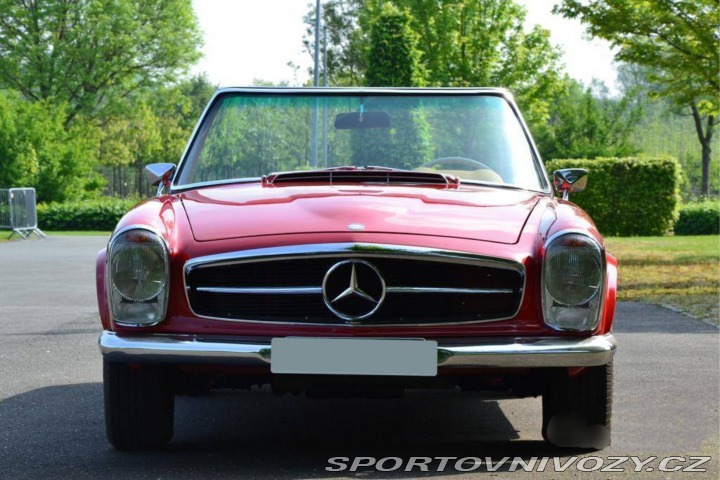 Mercedes-Benz SL 230 SL Pagoda 1964