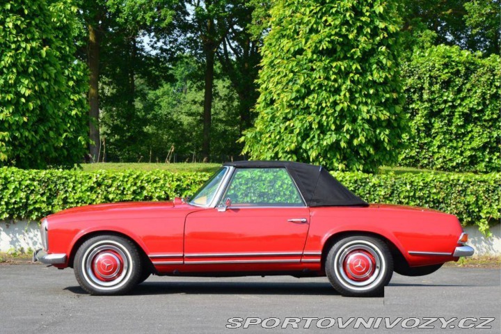 Mercedes-Benz SL 230 SL Pagoda 1964