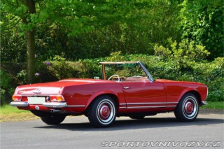 Mercedes-Benz SL 230 SL Pagoda 1964