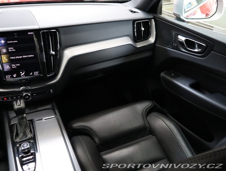 Volvo Ostatní modely XC60 R-Design T6 AWD Polestar 2018