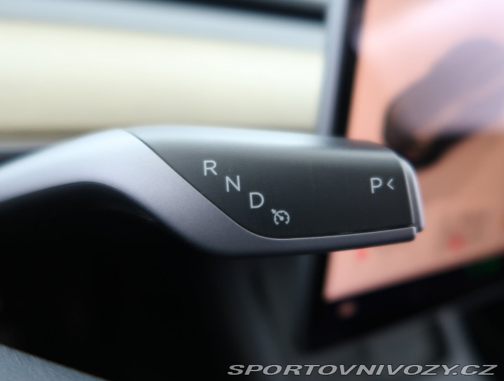 Tesla Model Y RWD LFP 60kWh 2023