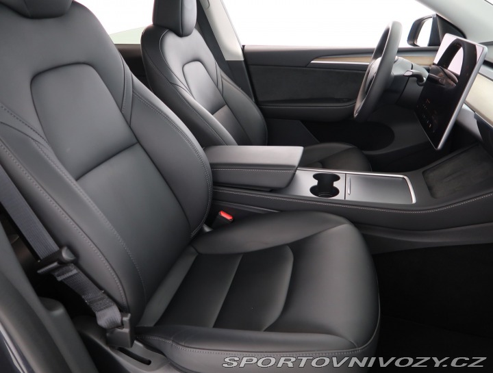 Tesla Model Y RWD LFP 60kWh 2023