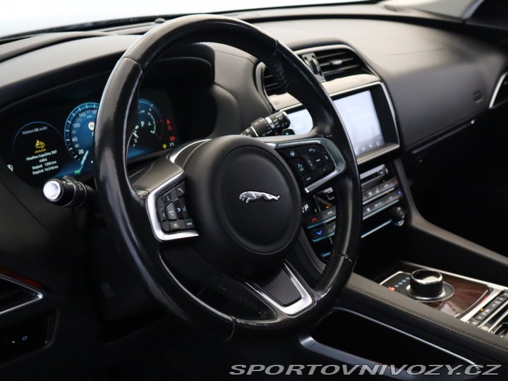 Jaguar F-Pace 30d AWD 2017