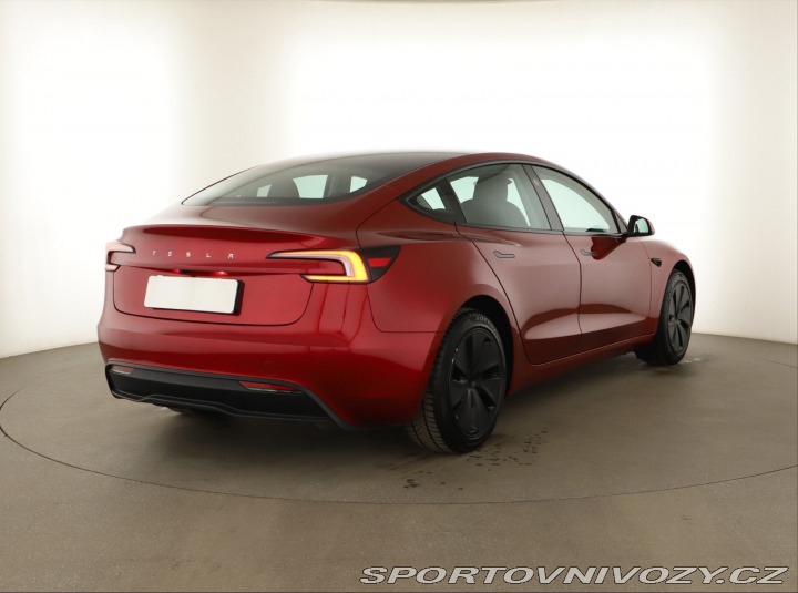 Tesla Model 3 Premium RWD 82kWh 2025