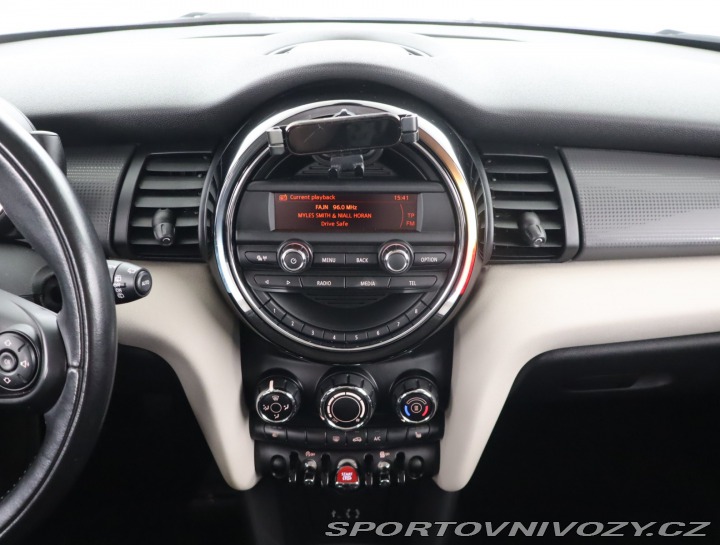 Mini Cooper Cooper 2016