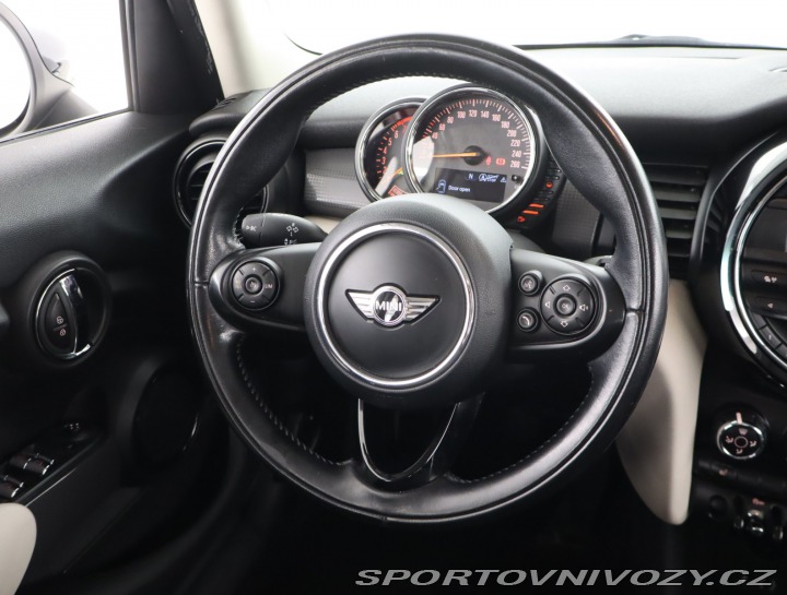 Mini Cooper Cooper 2016