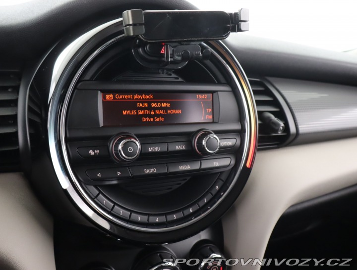 Mini Cooper Cooper 2016