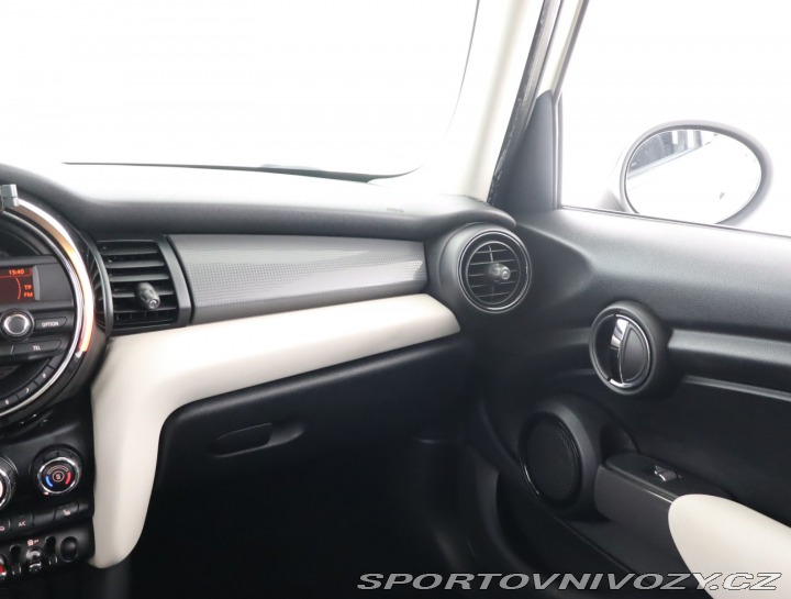 Mini Cooper Cooper 2016