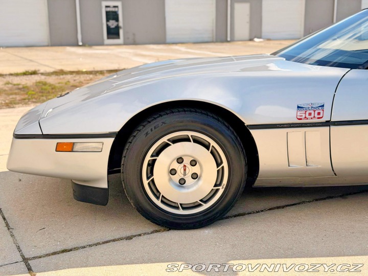 Chevrolet Corvette L98 | Manuál | 23 542 mil 1986