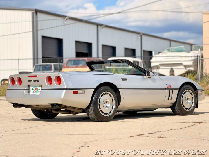 Chevrolet Corvette L98 | Manuál | 23 542 mil 1986