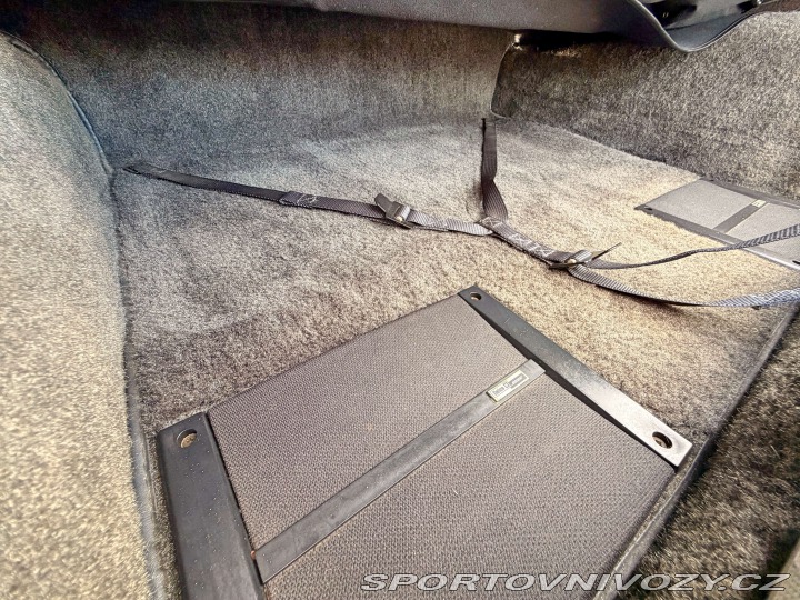 Chevrolet Corvette L98 | Manuál | 23 542 mil 1986