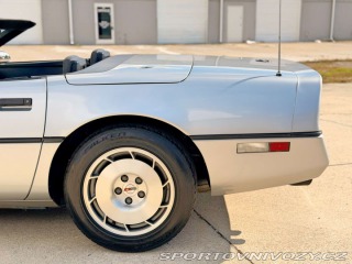 Chevrolet Corvette L98 | Manuál | 23 542 mil 1986